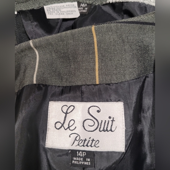 Le Suit Petite 14P Suit & Skirt Set - Picture 5 of 6